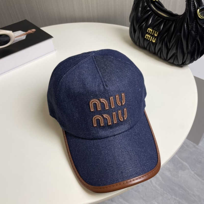 MIUMIU